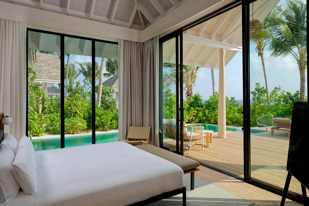 Deluxe Beach Pool Villa, Ananea Madivaru Maldives 5*