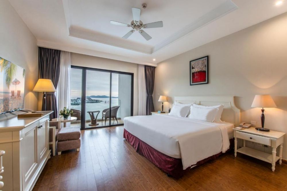 Deluxe/ Ocean View, Vinpearl Resort & Spa Nha Trang Bay 5*