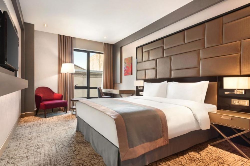 Wyndham Club Suite, Wyndham Grand Tbilisi 5*