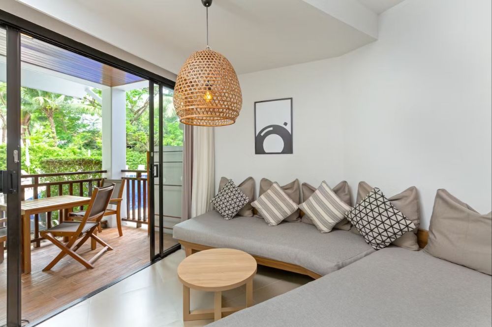 Royal Pool Access Studio, Sunwing Kamala Beach 4*