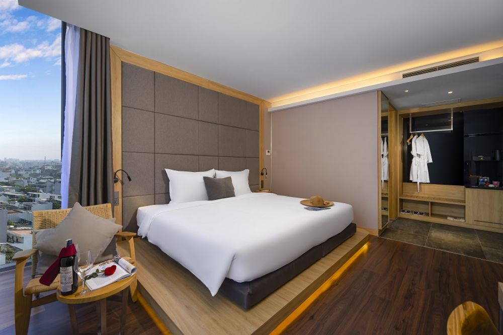 Premier Double City View, Estrella Boutique Hotel 3*