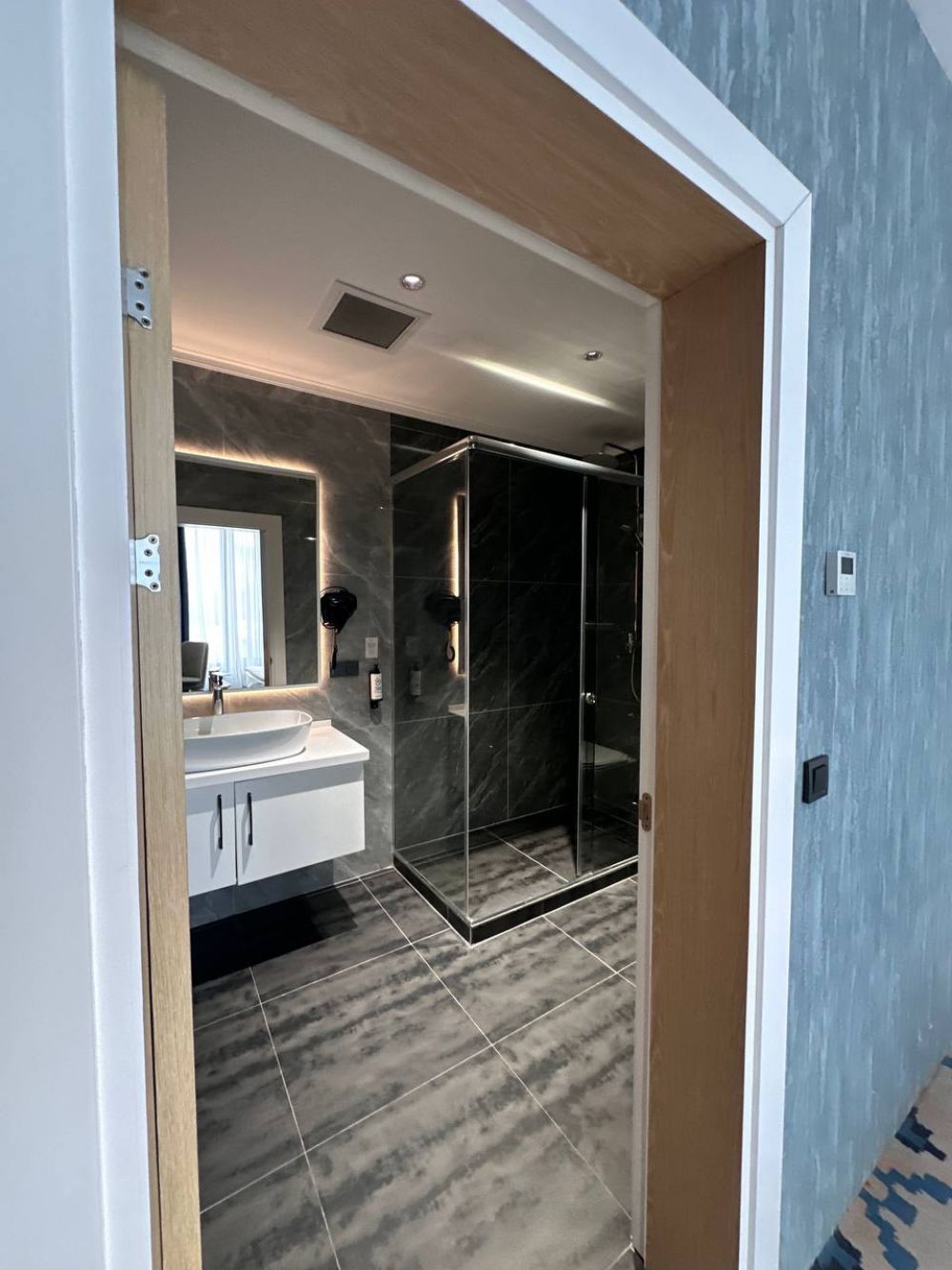 Junior Suite, Park Dedeman Almaty 4*