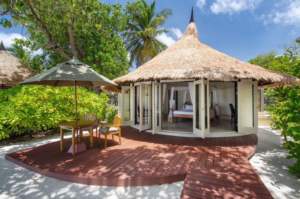 Beachfront Pool Villa, Banyan Tree Vabbinfaru 5*