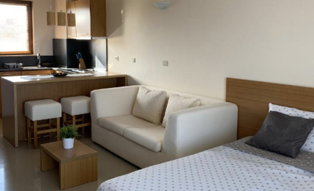 Studio, Bay Apartments 3*