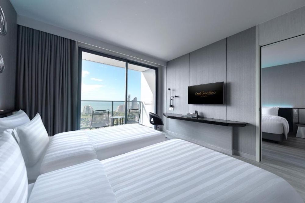 Deluxe Family Connecting, Grande Centre Point Pattaya 5*