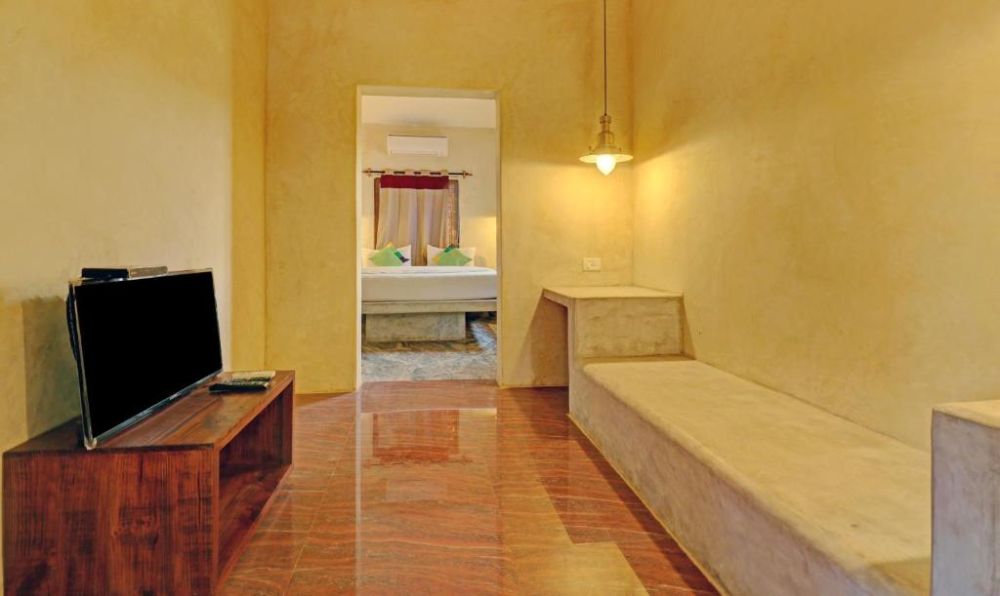 Deluxe AC, Morjim Banyan Resort 3*