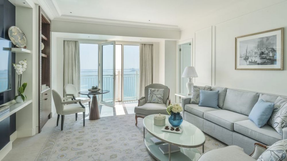 Executive Suite/ Sea View, Four Seasons Hotel Doha 5*