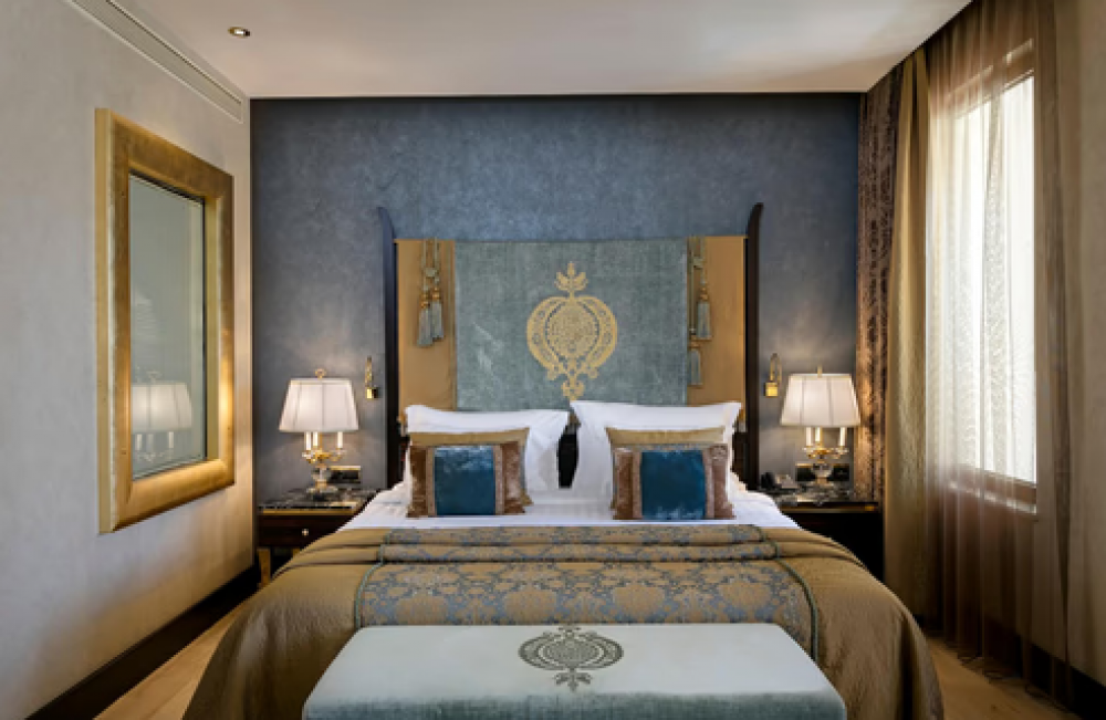 Deluxe Room With Jacuzzi, Titanic Mardan Palace 5*