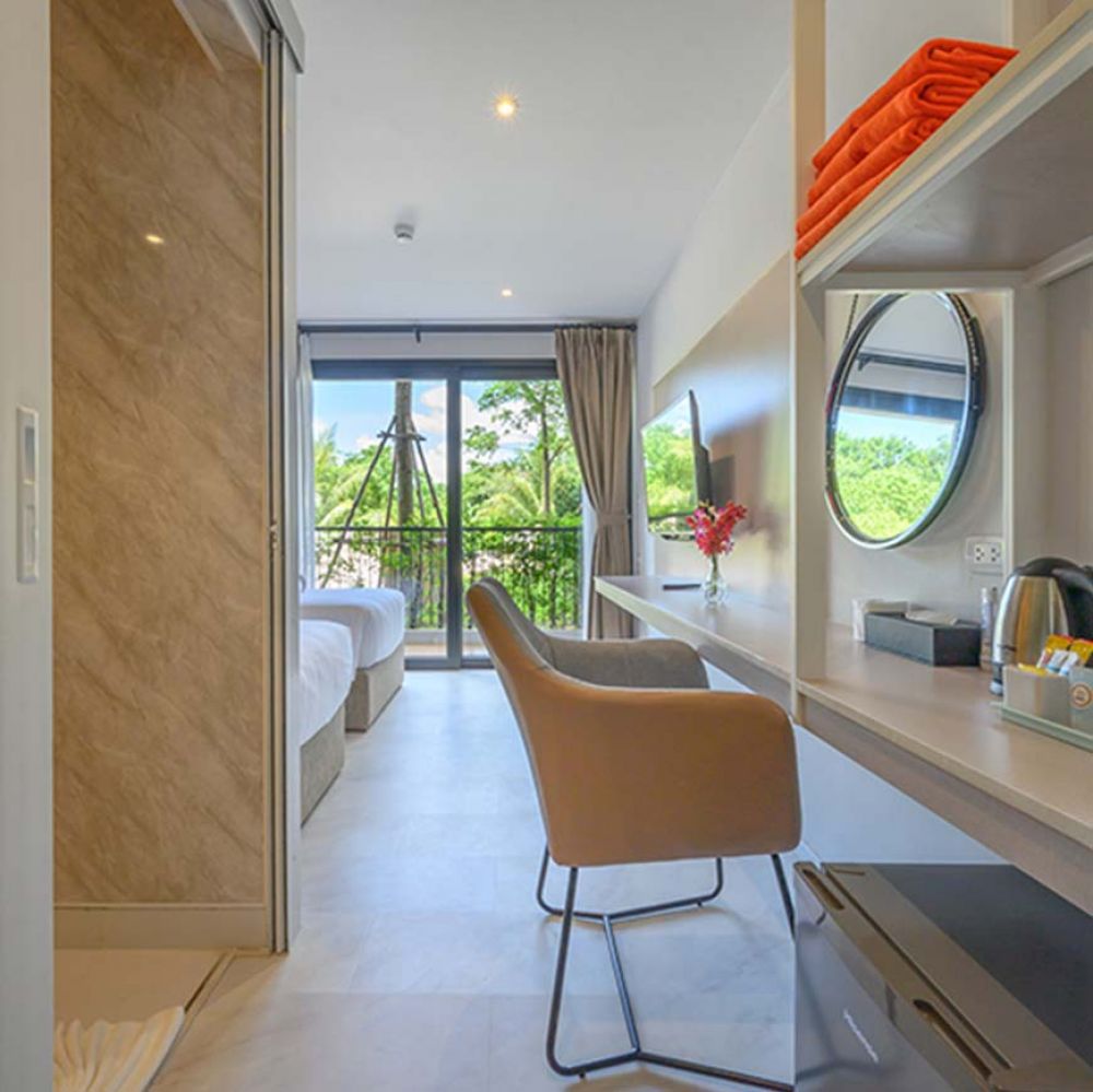 Deluxe Mountain View Room, Tour De Phuket Hotel 4*