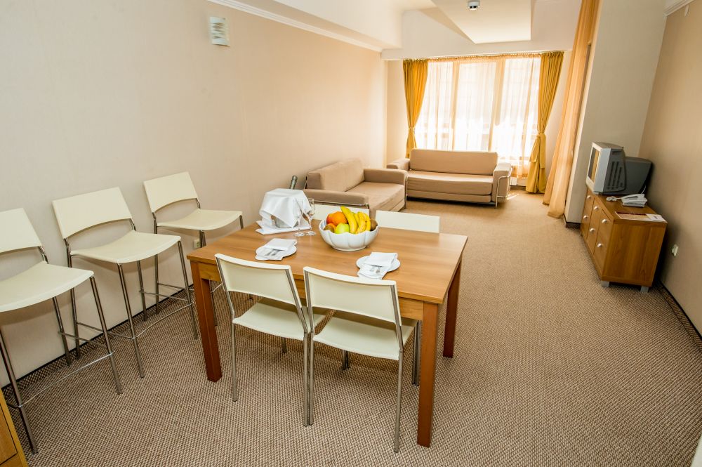 1 bedroom Apartment, Snezhanka 3*