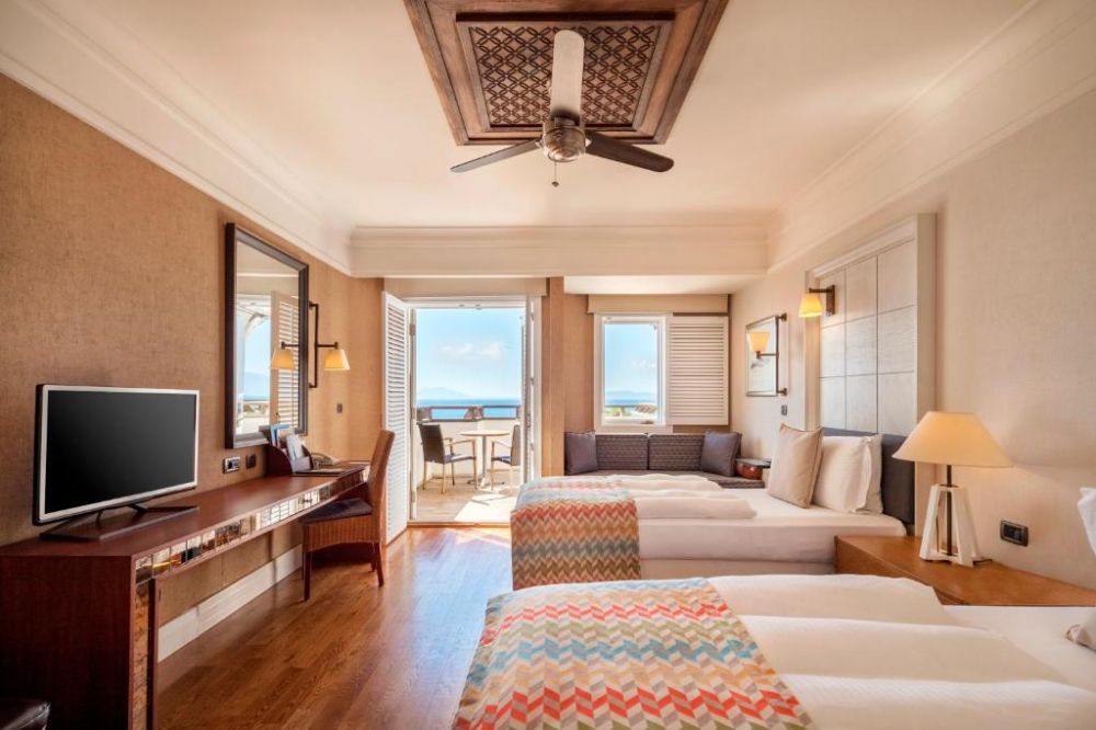 Superior Room, Kempinski Hotel Barbaros Bay 5*