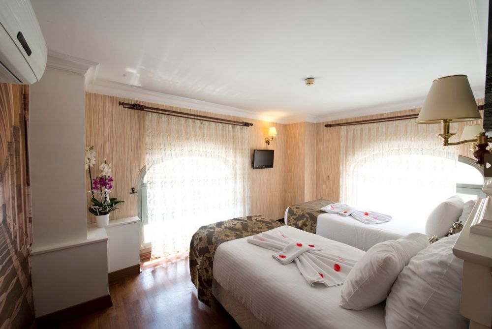 Standard Room, Golden Horn Sirkeci 4*