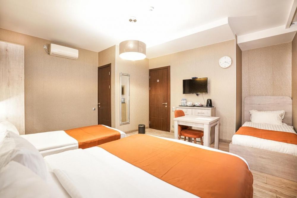Quadruple, 1 Hotel Borjomi (ex.Milano Palace) 4*
