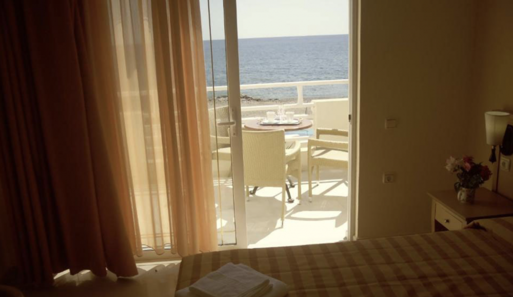 STUDIO 3 bedrooms, Ionio Star Hotel 3*