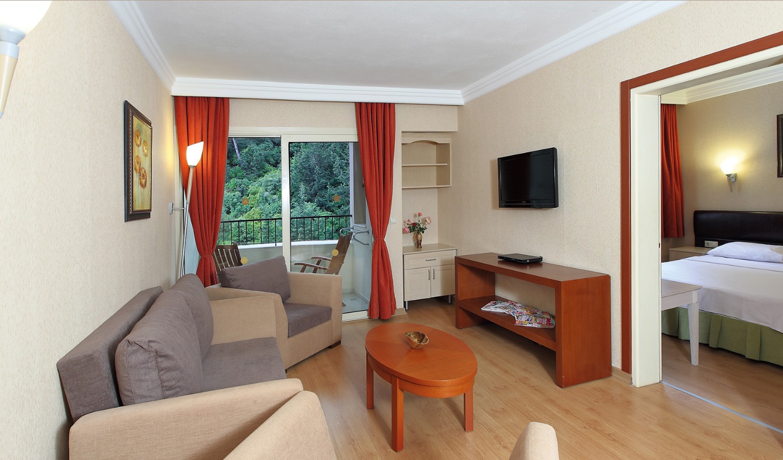 Junior Suite, Julian Forest Suites 4*