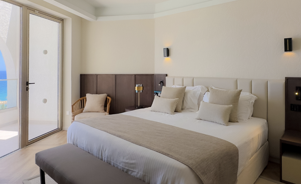 The Grand Suite, Golden Coast Beach Hotel 4*