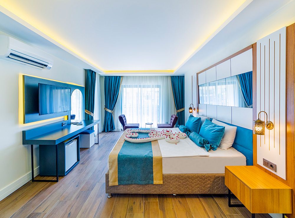 Deluxe Suite, Algora Halal Hotel 4*