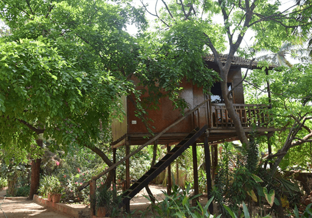 Treehouse Huts On The Beach With Attached Toilet/Bathroom AС, Goan Cafe Beach Resort 3*