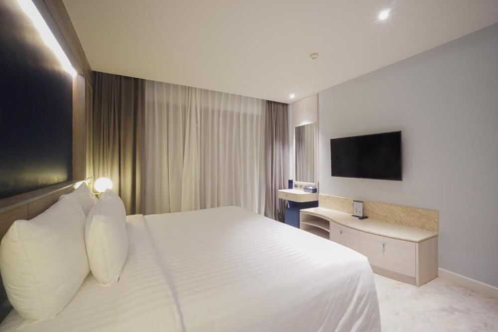 Superior, Seabed Grand Hotel Phuket 5*