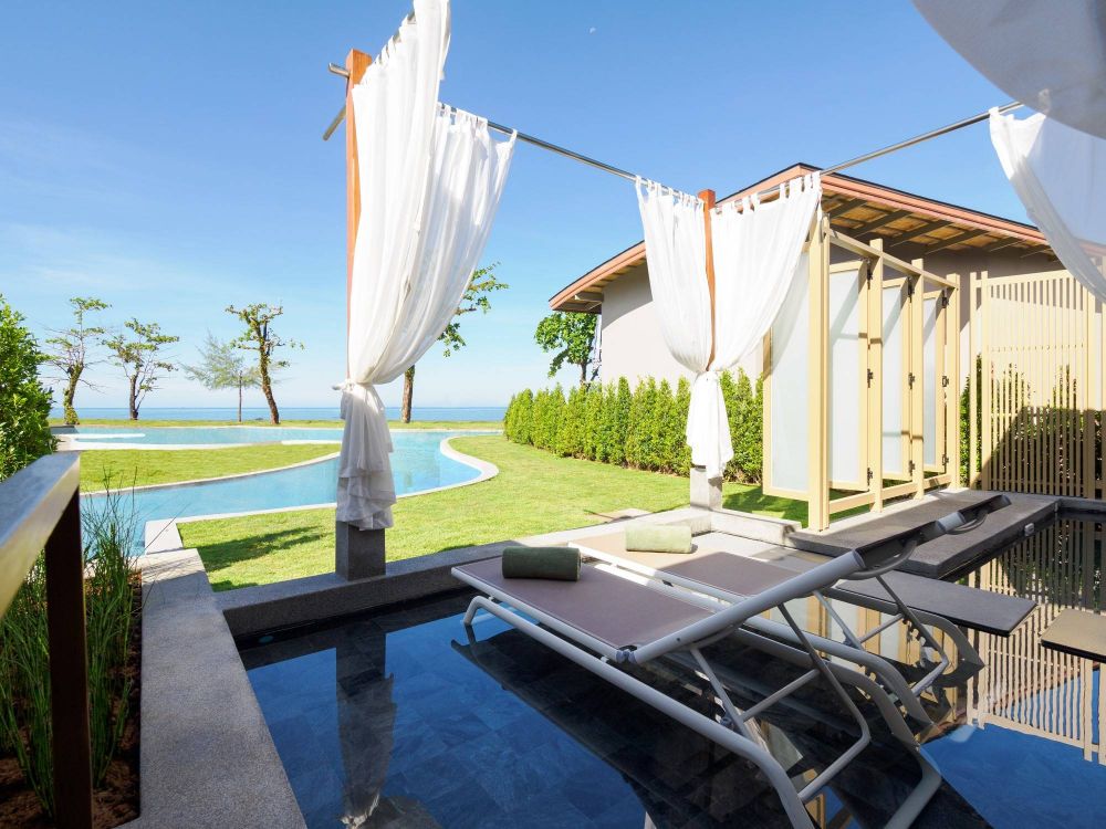 Seaview Pool Villa Romance, The Little Shore Khao Lak by Katathani 5*