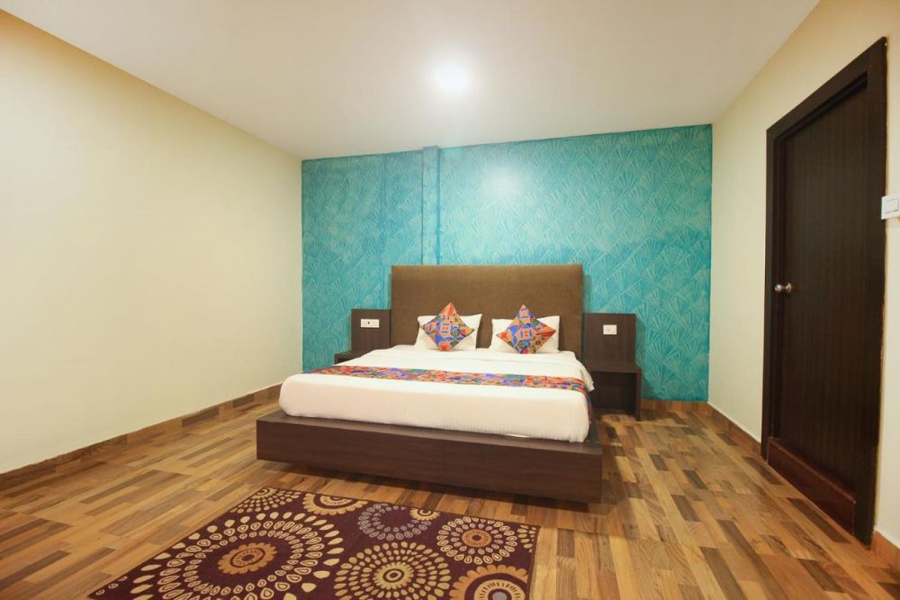 Deluxe AC, Manthan Beach Resort 3*