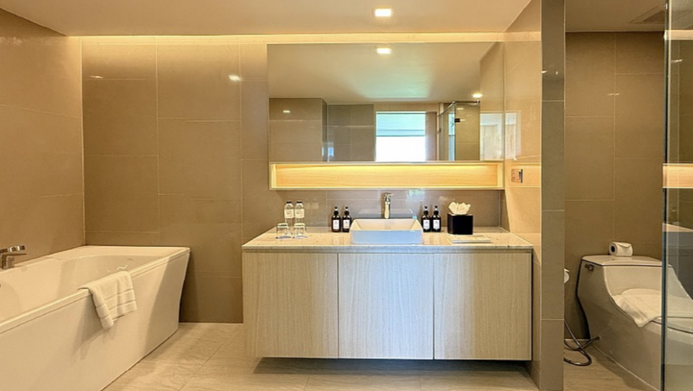 Deluxe Suite, Wyndham La Vita Phuket 5*