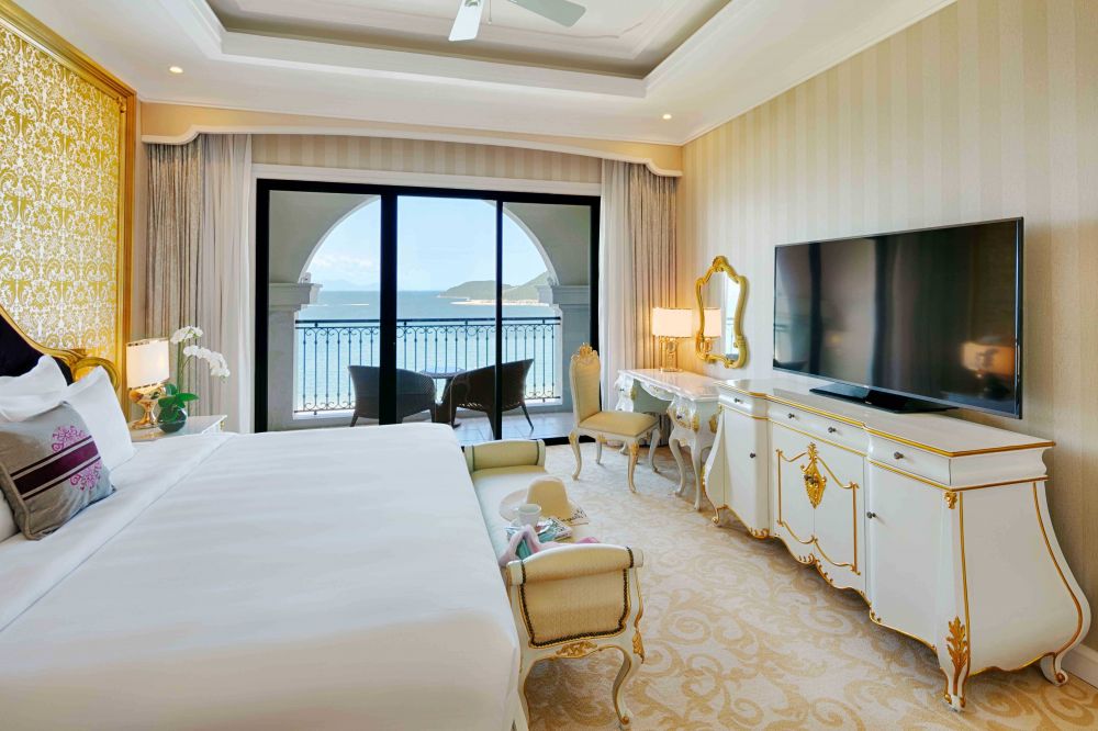 Executive Suite, Vinpearl Discovery Sealink Nha Trang 5*