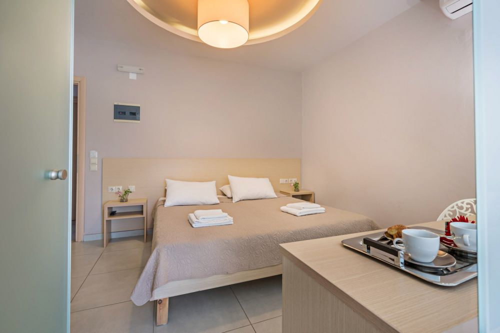 Suite, Apollo Kavros 4*