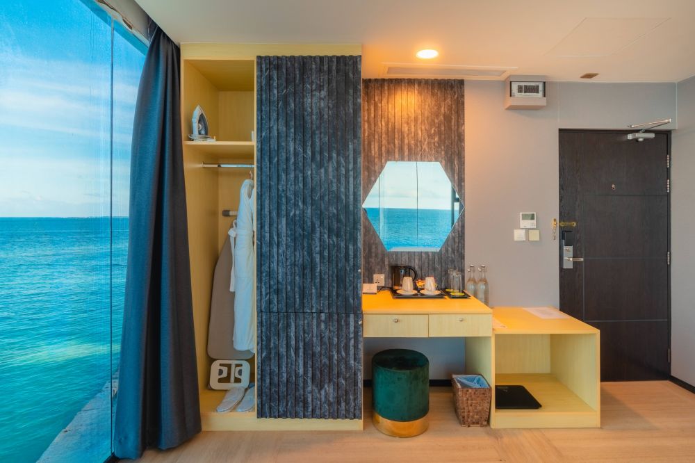 Deluxe Sea View, Swarn by Hawks Hotels (ex. Clarks Exotica Kamadhoo Maldives) 4*