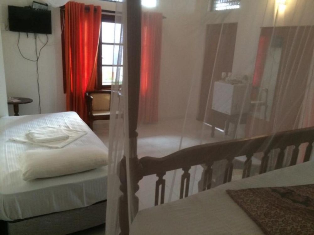 Deluxe triple, Prime Time Hotel Unawatuna 3*