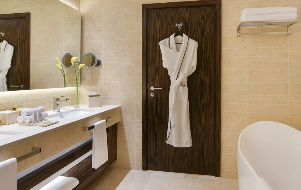 Deluxe Club Room, Sofitel Dubai The Obelisk 5*