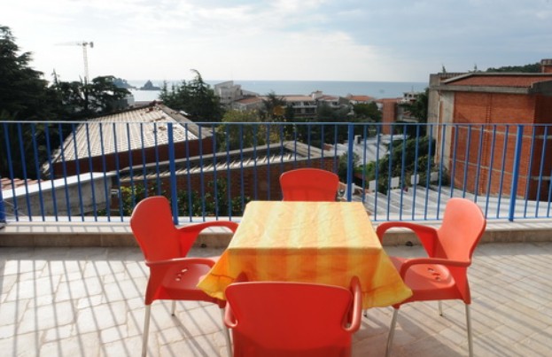 Apartment, Altomare 3*