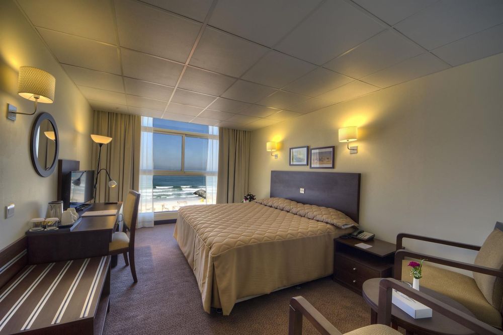 Sea View Room without balcony, Ajman Beach Hotel 3*