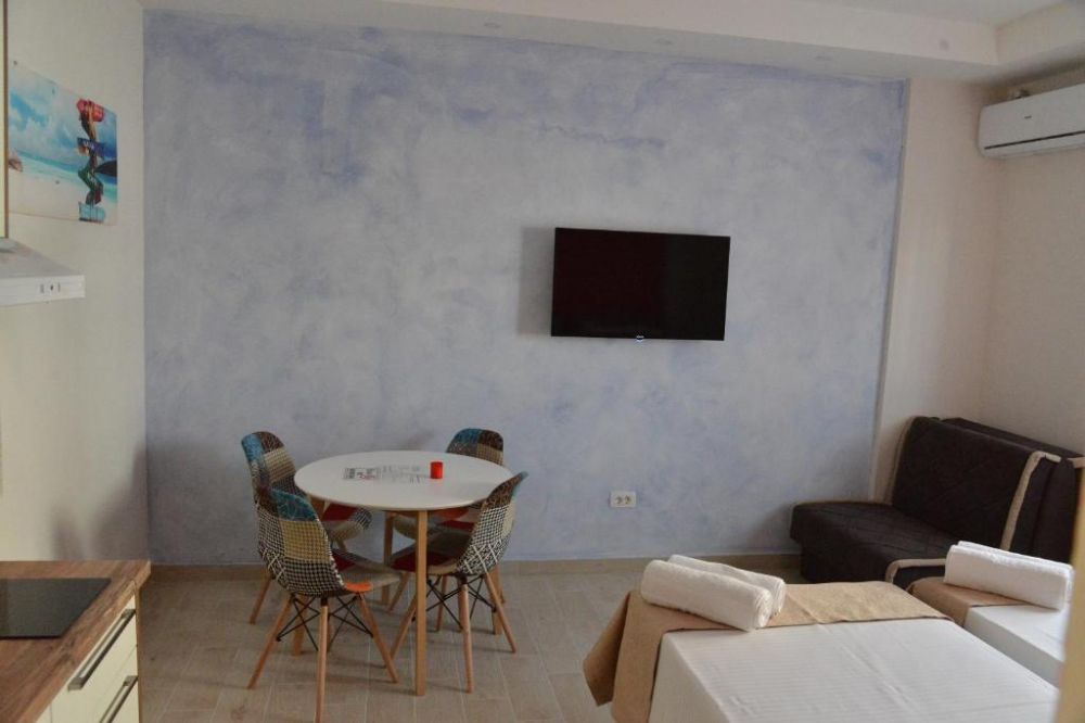 Studio apartment, Helada Apartment 3*