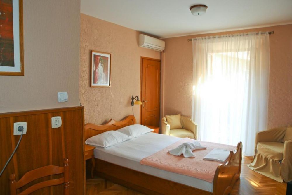 DBL/TRPL Standard, Hotel Marija 3*