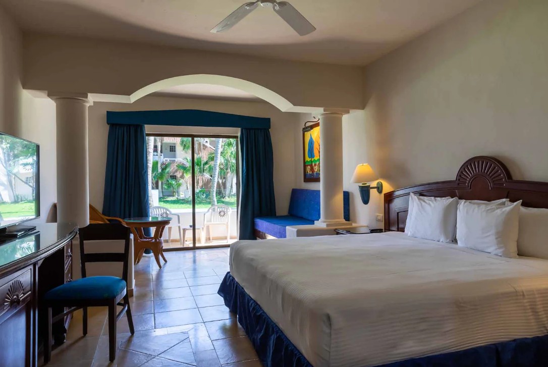 Junior Suite, Bahia Principe Grand Tulum 5*