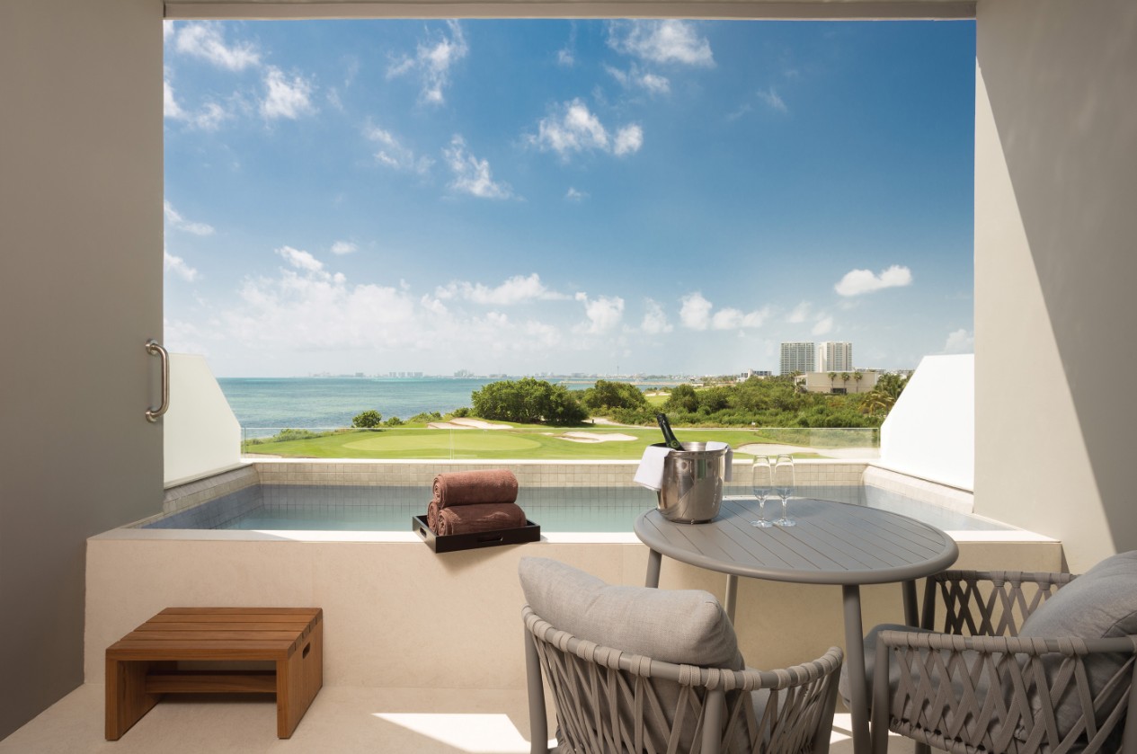 Preferred Club Deluxe Ocean View Plunge Pool, Dreams Vista Cancun Resort & Spa 5*