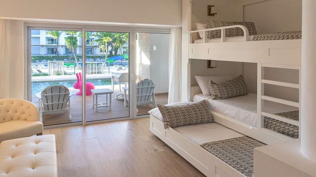 Family Club Junior Suite Swim Out, Princess Family Club Bavaro 5*