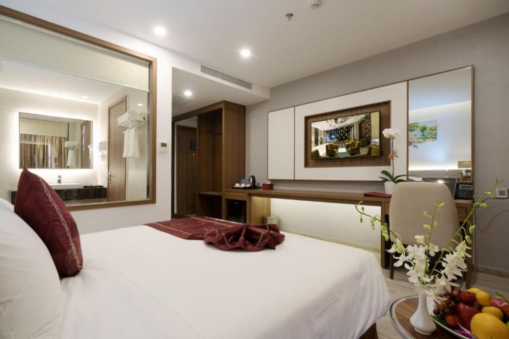 Deluxe with Balcony, LeMore Hotel Nha Trang 4*