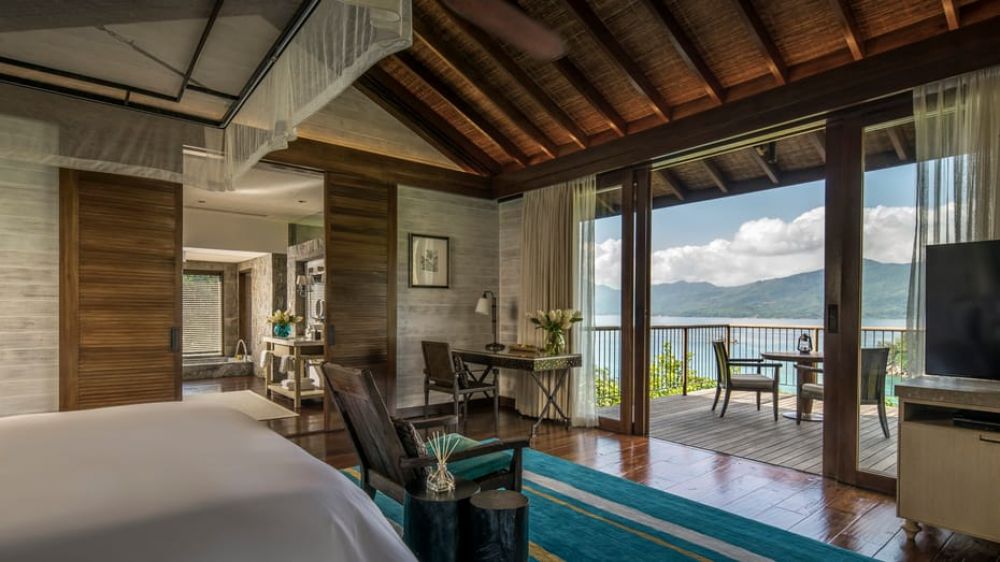 Four Bedroom Residence, Four Seasons Resort Seychelles 5*