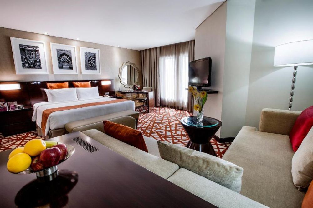 Junior Suite, Crowne Plaza Dubai Deira 5*