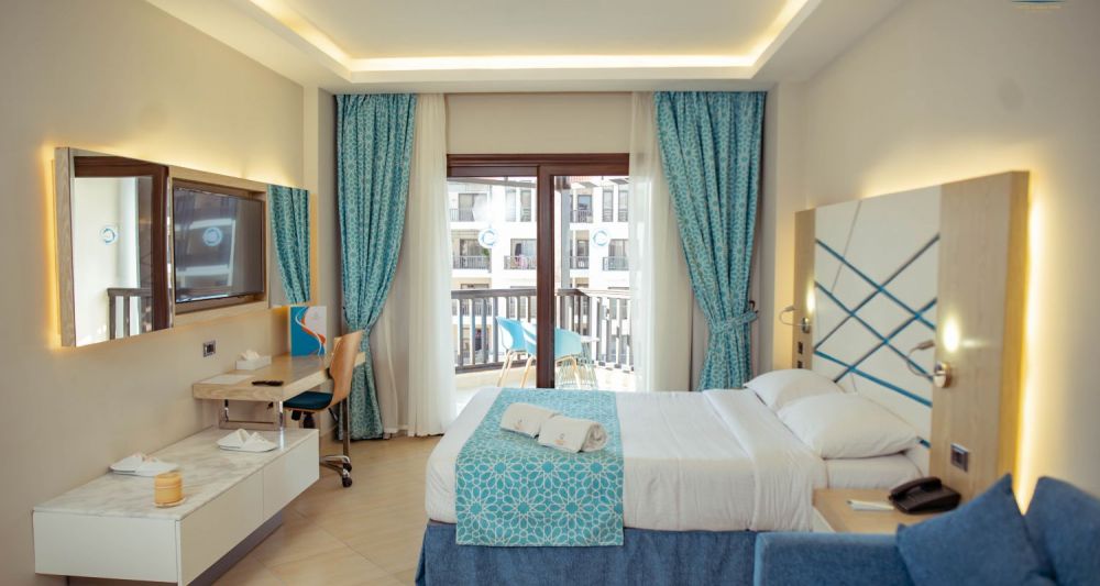 Superior Room GV/SV, Gravity Hotel & Aqua Park (ex. Samra Bay) 4*