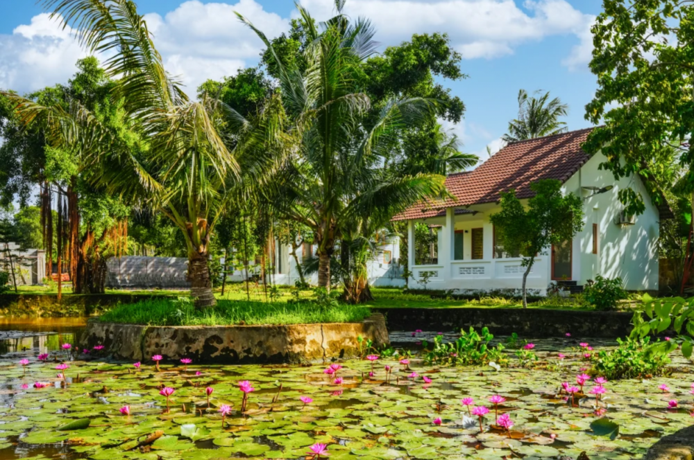 Flower Stream Bungalow, YNG Luxor Phu Quoc Resort 3*