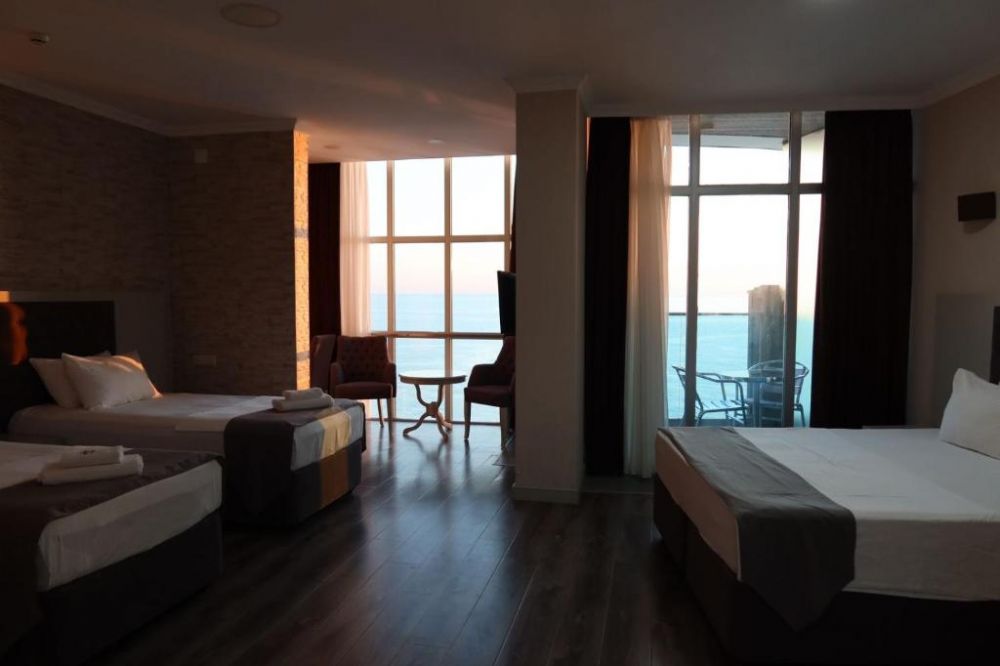 Family Room, Era Palace Kvariati 4*