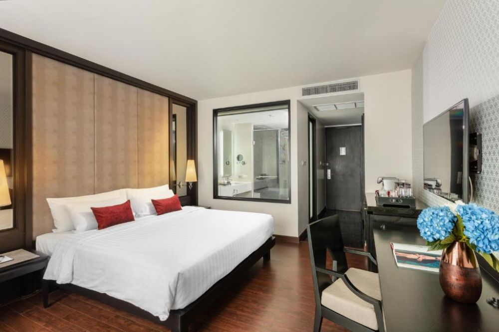 Executive, Movenpick Hotel Sukhumvit 15 5*