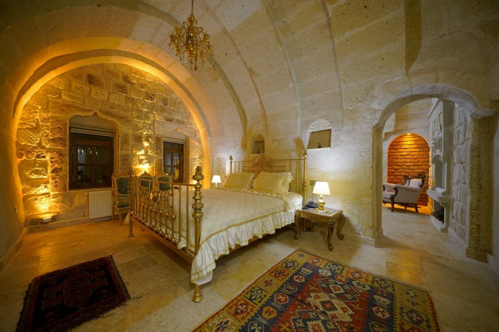 King Suite, Serenus Cave Suites 4*