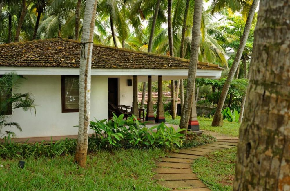 Banyan Tree/Octagon, Niraamaya Surya Samudra 5*