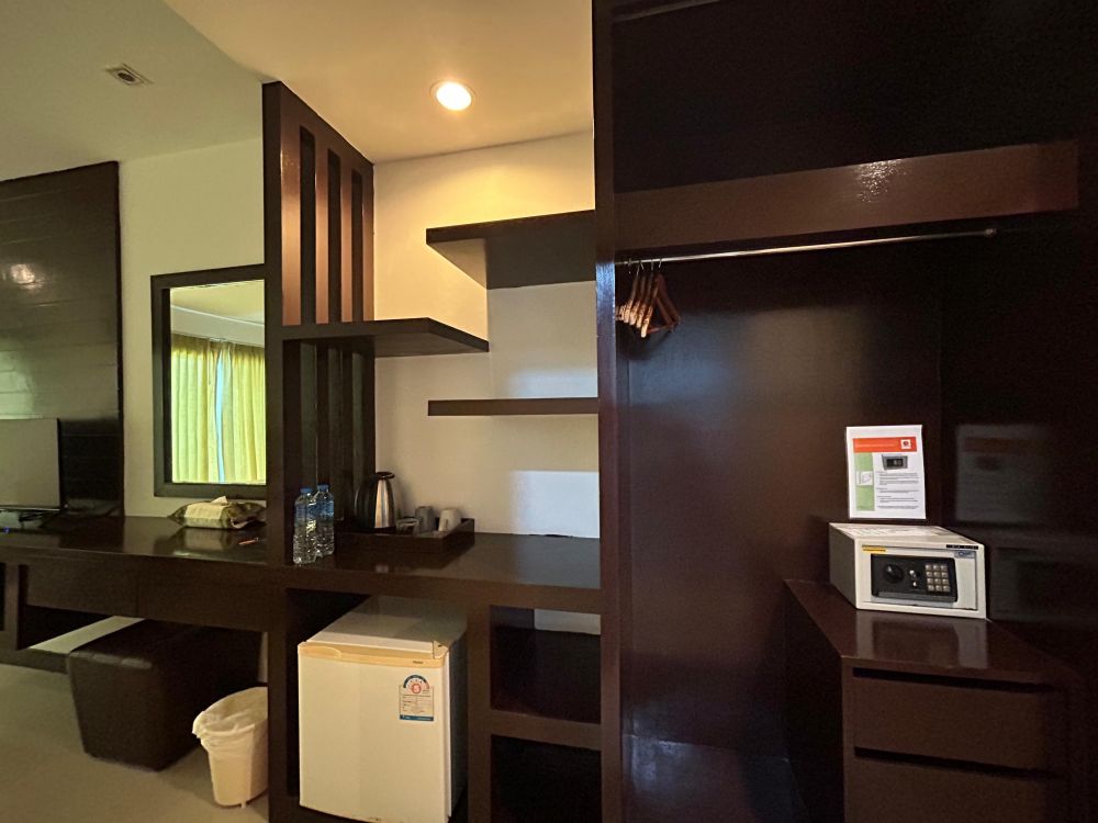 Deluxe Twin/Queen Room, Amara APK Resort & Spa (ex. Cocoon APK Resort & Spa) 3*