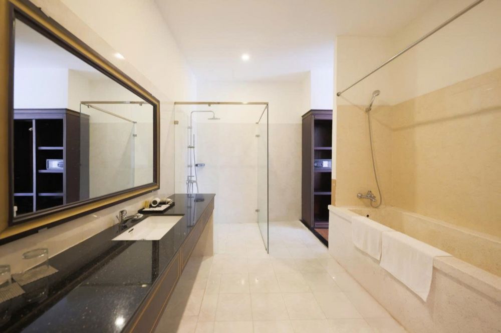 Premier Deluxe, Boulevard Hotel Phu Quoc 3*