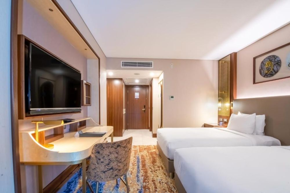 Guest Room, Doubletree By Hilton Antalya City Centre 5*